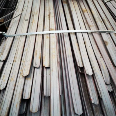 客戶定制撬棍專用鋼 45#扁鋼發(fā)貨